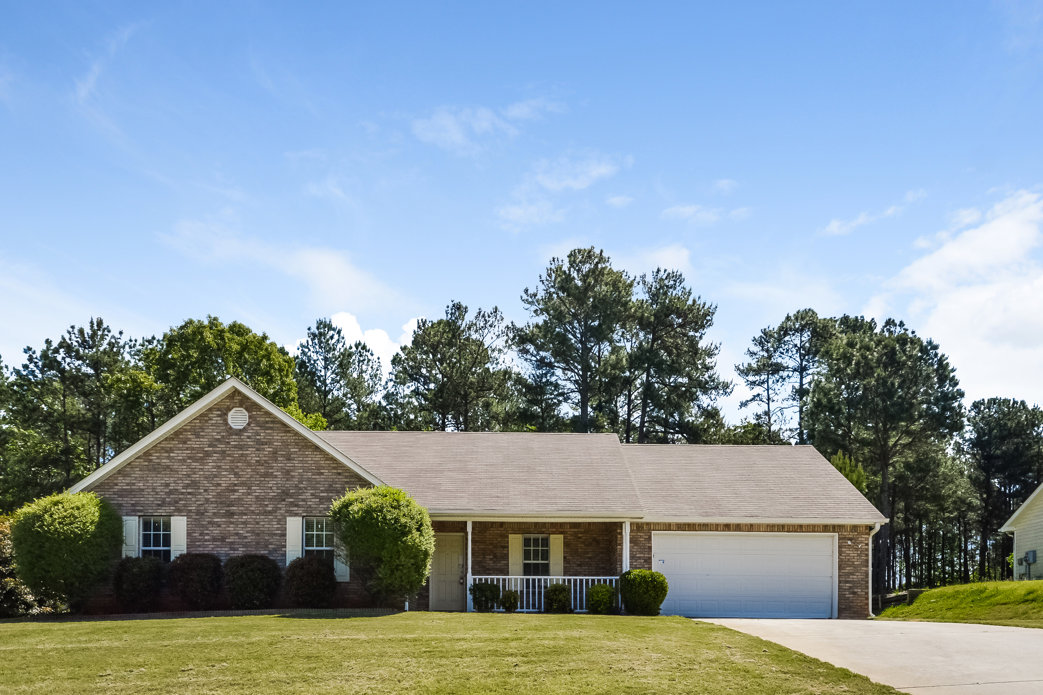 155 Creekside Trl Covington, GA 30016